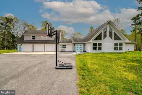 1267 Sleepy Hollow Rd, Severn, MD 21144