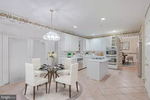 Kitchen - 8126 Crimson Ct, Pasadena, MD 21122 photo 1 of 6
