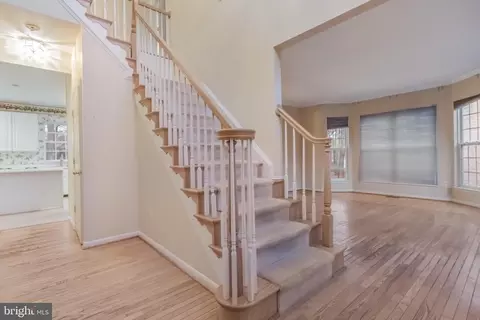 Entry Way - 8126 Crimson Ct, Pasadena, MD 21122 photo 1 of 2