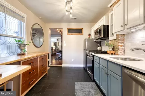 Kitchen - 13 Morris St, Annapolis, MD 21401 photo 3 of 4