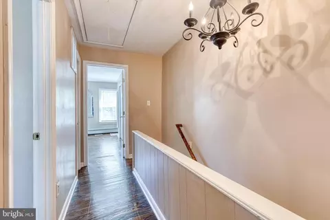 Entry Way - 13 Morris St, Annapolis, MD 21401 photo 2 of 2