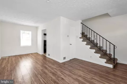 5224 Patrick Henry Dr, Brooklyn, MD 21225