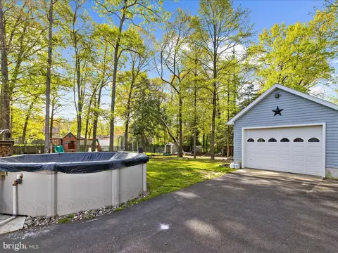 Exterior - 671 D St, Pasadena, MD 21122 photo 7 of 17