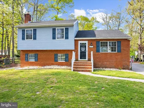 Exterior - 671 D St, Pasadena, MD 21122 photo 4 of 17