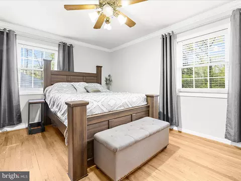 Bedroom - 671 D St, Pasadena, MD 21122 photo 4 of 6