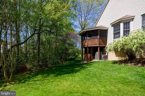 Exterior - 1806 Summersweet Ct, Crofton, MD 21114 photo 8 of 15
