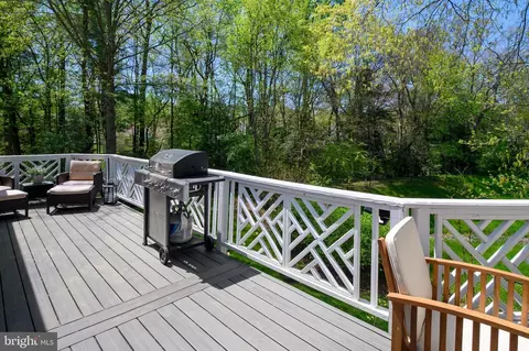 Exterior - 1806 Summersweet Ct, Crofton, MD 21114 photo 5 of 15