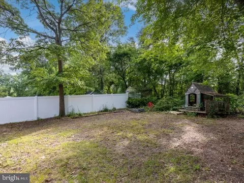 Exterior - 921 12th St, Pasadena, MD 21122 photo 7 of 8