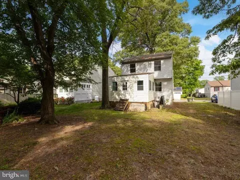 Exterior - 921 12th St, Pasadena, MD 21122 photo 4 of 8