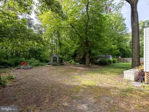 Exterior - 921 12th St, Pasadena, MD 21122 photo 5 of 8
