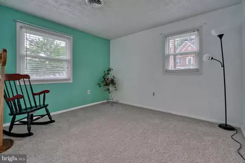 18 Johnson Rd, Pasadena, MD 21122 photo 24
