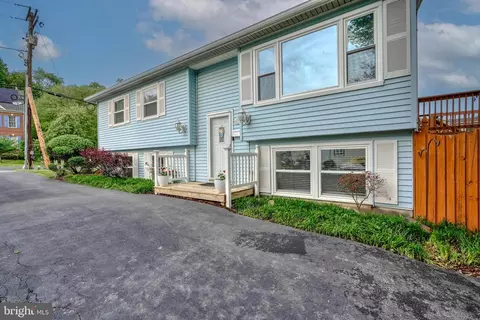 18 Johnson Rd, Pasadena, MD 21122 photo 2