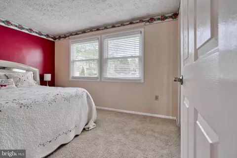 18 Johnson Rd, Pasadena, MD 21122 photo 15