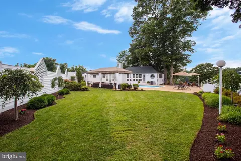 Exterior - 2826 Broadview Ter, Annapolis, MD 21401 photo 7 of 41
