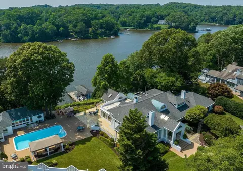 2826 Broadview Ter, Annapolis, MD 21401