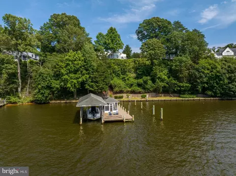 View/Area - 2826 Broadview Ter, Annapolis, MD 21401 photo 9 of 33