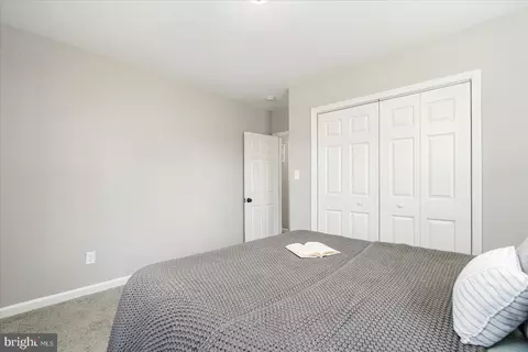 Bedroom - 253 Carvel Rd, Pasadena, MD 21122 photo 4 of 9