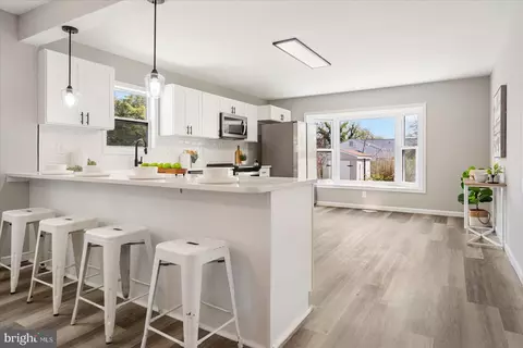 Kitchen - 253 Carvel Rd, Pasadena, MD 21122 photo 2 of 7