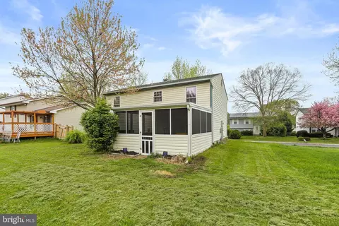 Exterior - 7728 Acrocomia Dr, Hanover, MD 21076 photo 8 of 8
