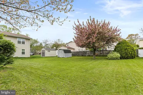 Exterior - 7728 Acrocomia Dr, Hanover, MD 21076 photo 6 of 8