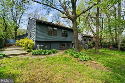 Exterior - 1817 Glade Ct, Annapolis, MD 21403 photo 3 of 9