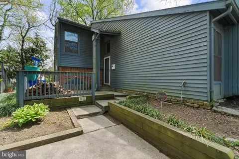 Exterior - 1817 Glade Ct, Annapolis, MD 21403 photo 2 of 9