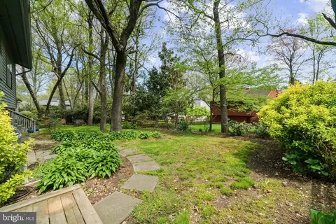 Exterior - 1817 Glade Ct, Annapolis, MD 21403 photo 8 of 9