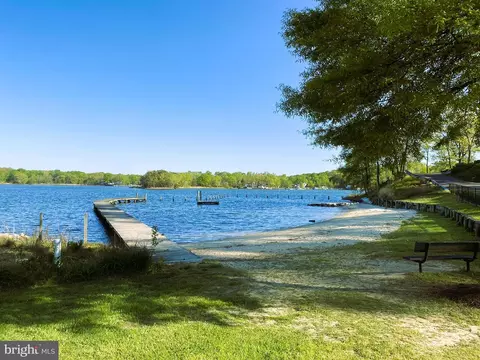 View/Area - 1136 Shore Dr, Edgewater, MD 21037 photo 10 of 11
