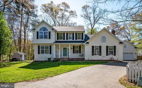 257 Pumpkin Ct, Severna Park, MD 21146