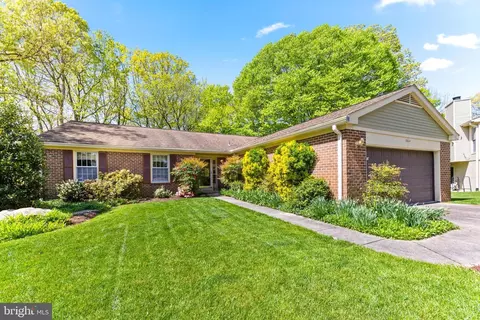 864 Woodmont Rd, Annapolis, MD 21401