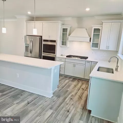 302 Lentic Ln, Laurel, MD 20724