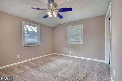 690 208th St, Pasadena, MD 21122 photo 29