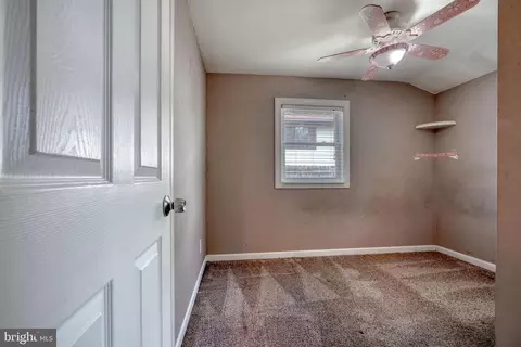 690 208th St, Pasadena, MD 21122 photo 26