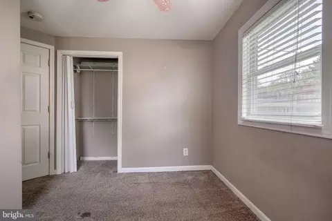 690 208th St, Pasadena, MD 21122 photo 24
