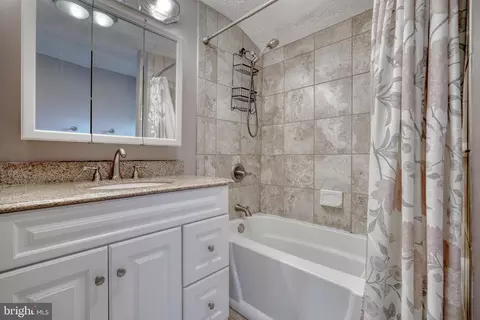690 208th St, Pasadena, MD 21122 photo 35