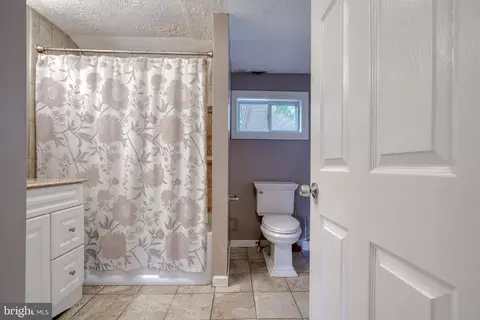 690 208th St, Pasadena, MD 21122 photo 31