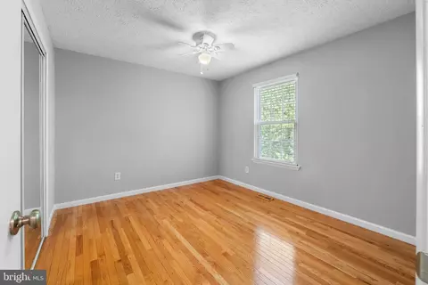 3426 Marble Arch Dr, Pasadena, MD 21122 photo 14