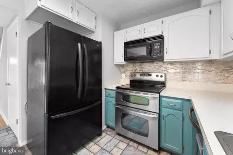 3426 Marble Arch Dr, Pasadena, MD 21122 photo 8