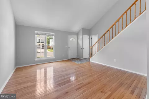 3426 Marble Arch Dr, Pasadena, MD 21122 photo 5