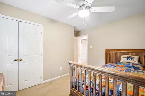 Bedroom - 992 Seville Ct, Arnold, MD 21012 photo 8 of 12