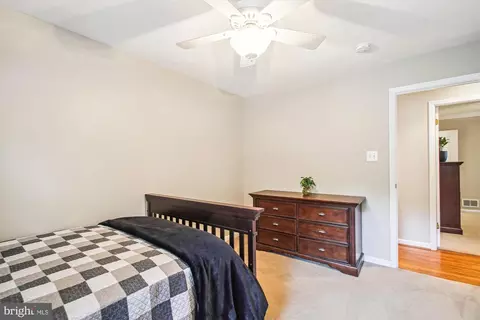 Bedroom - 992 Seville Ct, Arnold, MD 21012 photo 5 of 12
