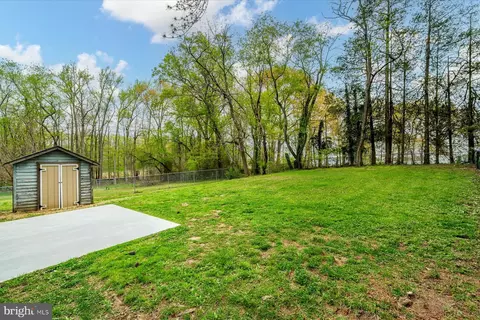 Exterior - 1106 Central Ave E, Edgewater, MD 21037 photo 3 of 5