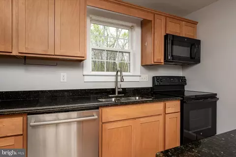 Kitchen - 1106 Central Ave E, Edgewater, MD 21037 photo 3 of 3