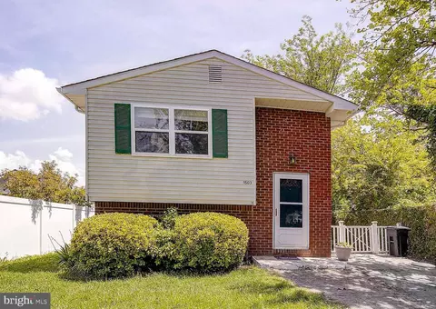1503 Grange Rd, Edgewater, MD 21037