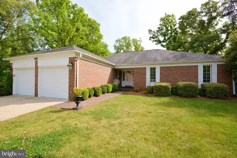 955 Heather Way, Annapolis, MD 21401