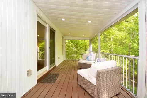 Exterior - 955 Heather Way, Annapolis, MD 21401 photo 4 of 11