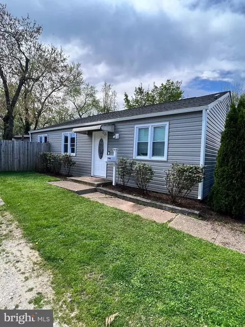 1405 Isted Rd, Glen Burnie, MD 21060