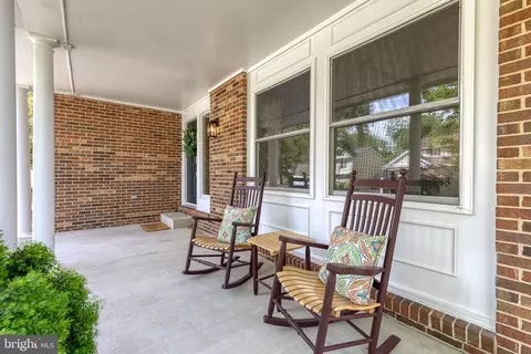 7780 Kidwell Dr, Hanover, MD 21076 photo 3