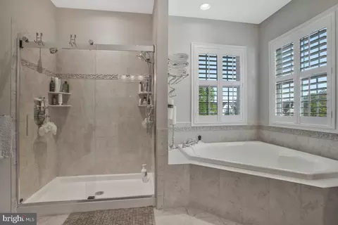 2608 Pruitt Cir, Edgewater, MD 21037 photo 34