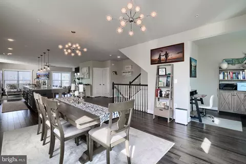 Dining - 563 Leftwich Ln, Annapolis, MD 21401 photo 1 of 4